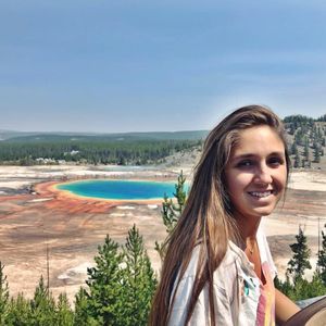 Meet your Posher, Bethany